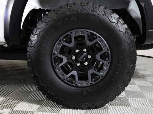 Used 2025 Ford F150 Raptor w/ Equipment Group 803A Raptor R AWD/4WD image 49
