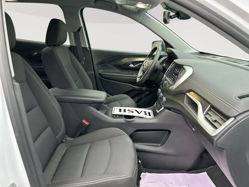 Used 2023 GMC Terrain SLE w/ Driver Convenience Package AWD/4WD image 28