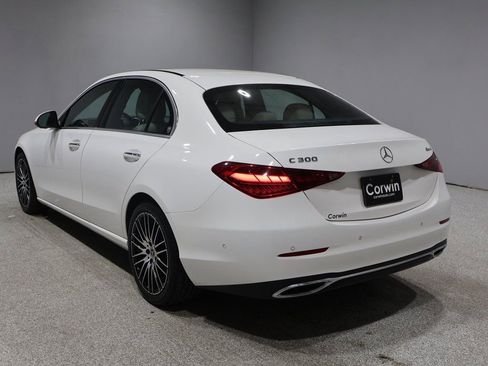 Used 2024 Mercedes-Benz C 300 4MATIC Sedan image 4