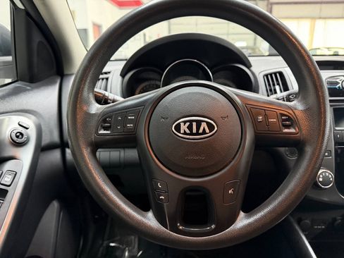 Used 2013 Kia Forte EX FWD image 21