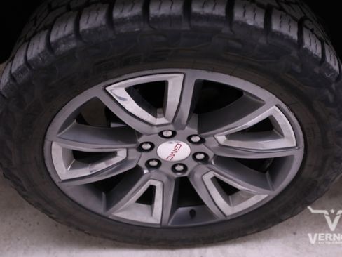 Used 2016 GMC Sierra 1500 SLT w/ All-Terrain Package image 10