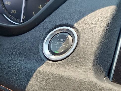 Certified 2023 Cadillac XT4 Sport AWD/4WD image 26