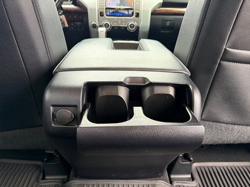 Used 2017 Toyota Tundra Limited image 31