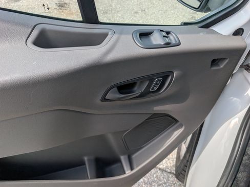Used 2024 Ford Transit 250 148 High Roof AWD image 19