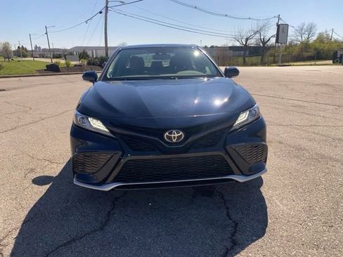 Used 2021 Toyota Camry XSE w/ Navigation Package image 9