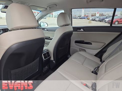 Used 2020 Kia Sportage EX FWD image 24