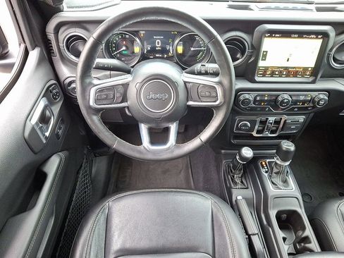 Used 2023 Jeep Wrangler Unlimited Sahara w/ Cold Weather Group AWD/4WD image 11