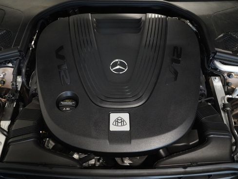 Used 2025 Mercedes-Benz Maybach S 680 4MATIC image 29