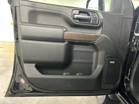 Used 2022 GMC Sierra 2500 Denali AWD/4WD image 24