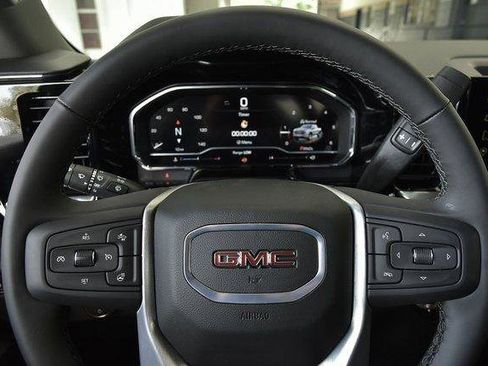 New 2025 GMC Sierra 1500 SLE w/ Preferred Package image 46