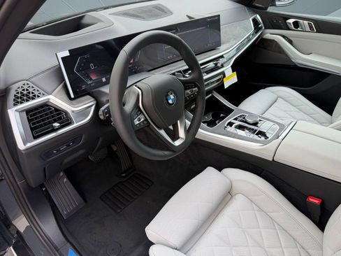 New 2026 BMW X5 xDrive40i AWD/4WD image 4