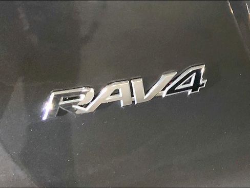 Used 2015 Toyota RAV4 Limited AWD/4WD image 31