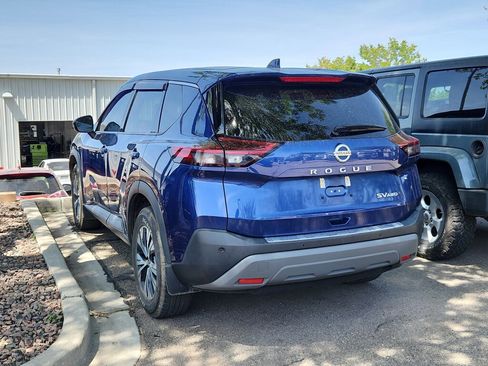 Used 2021 Nissan Rogue SV AWD/4WD image 3