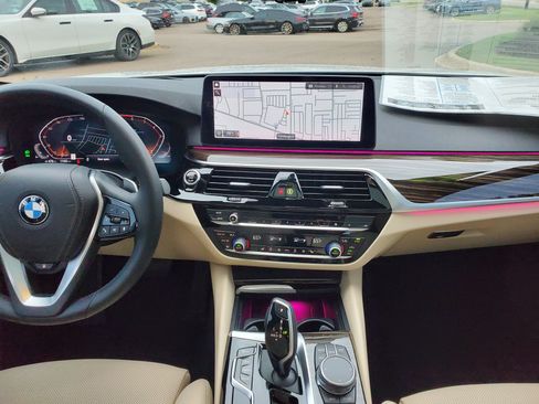 Certified 2023 BMW 530i xDrive w/ Premium Package AWD/4WD image 32