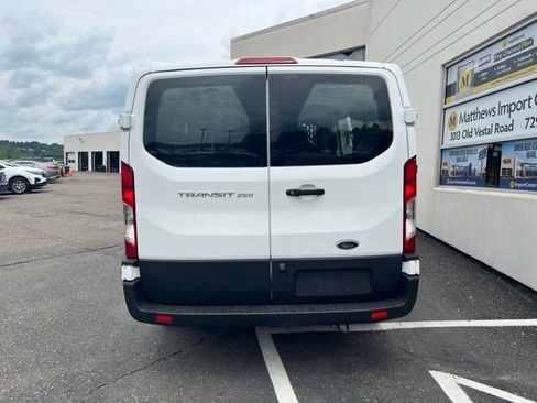 Used 2025 Ford Transit 250 Low Roof w/ Exterior Upgrade Package RWD image 4