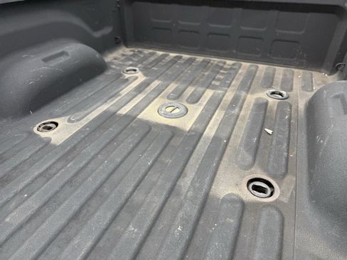 Used 2015 RAM 2500 Tradesman w/ Chrome Appearance Group image 24