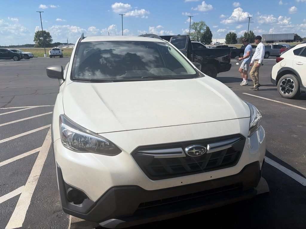 Used 2023 Subaru Crosstrek 2.0i AWD/4WD image 2