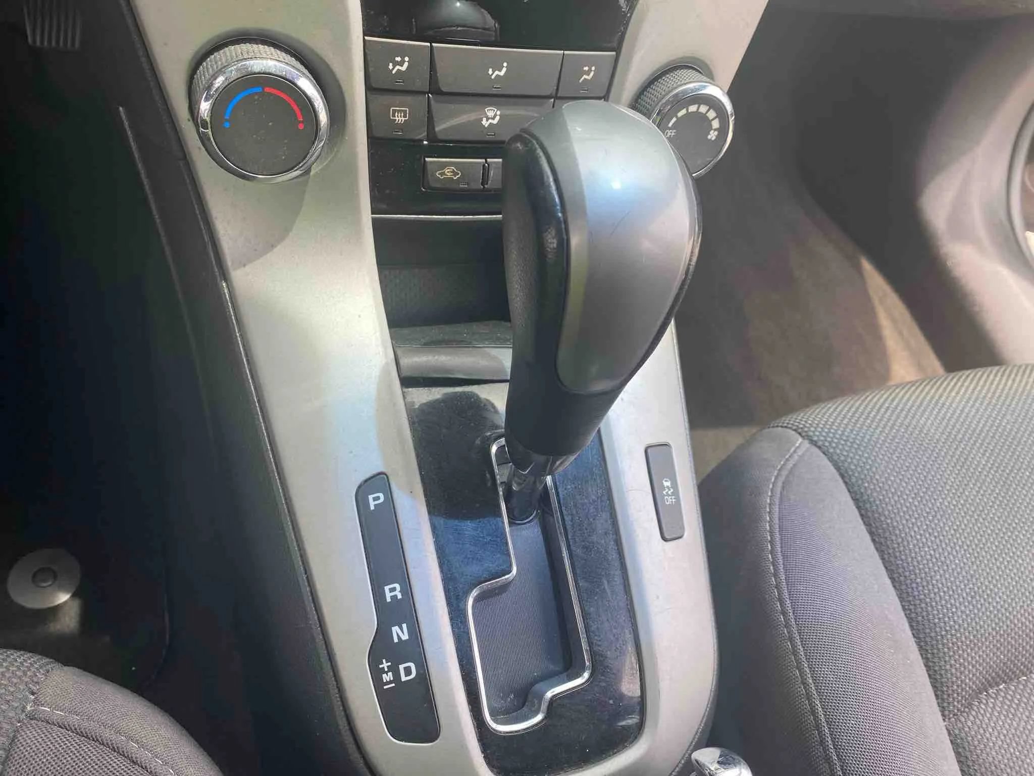 Used 2014 Chevrolet Cruze LT w/ All-Star Edition FWD image 22