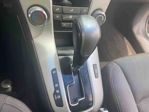 Used 2014 Chevrolet Cruze LT w/ All-Star Edition FWD image 22