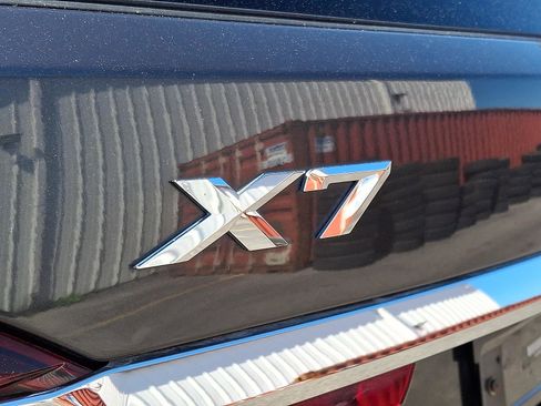 Used 2020 BMW X7 xDrive40i w/ Premium Package AWD/4WD image 29