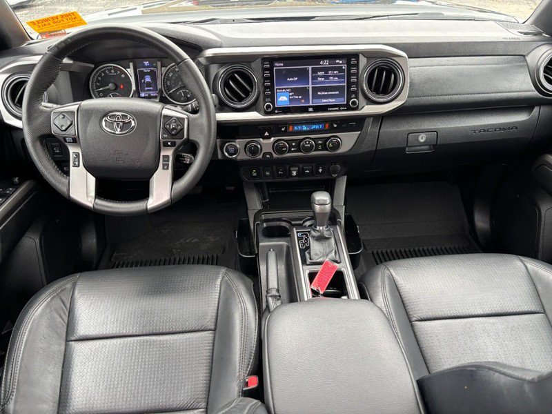 Used 2022 Toyota Tacoma Limited AWD/4WD image 15