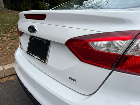 Used 2012 Ford Focus SE image 42