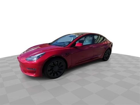 Used 2022 Tesla Model 3 Performance image 4