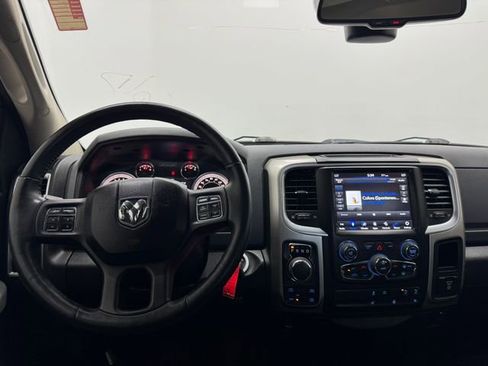 Used 2019 RAM 1500 Big Horn image 3