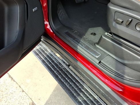 New 2026 GMC Yukon XL AT4 w/ AT4 Premium Package image 12