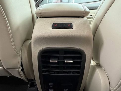 Used 2019 Lincoln MKC Reserve AWD/4WD image 16