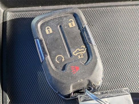 Used 2021 Chevrolet Silverado 1500 RST image 33