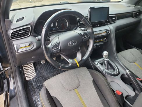Used 2020 Hyundai Veloster Turbo R-Spec FWD image 3
