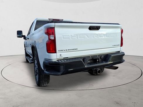 Certified 2021 Chevrolet Silverado 2500 Custom w/ Custom Value Package image 7