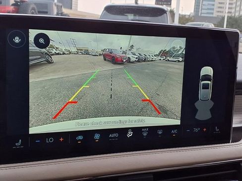 Certified 2025 Lincoln Corsair FWD image 18