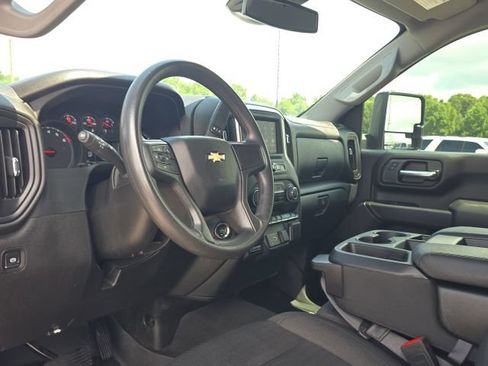 Used 2024 Chevrolet Silverado 2500 Custom w/ Custom Value Package AWD/4WD image 23