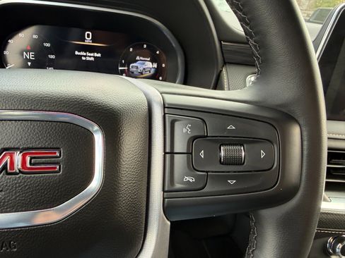 Used 2023 GMC Yukon XL SLT w/ Max Trailering Package image 28