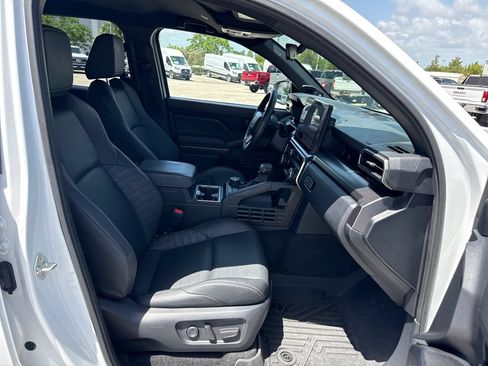 Used 2025 Toyota 4Runner TRD Off-Road Premium AWD/4WD image 25