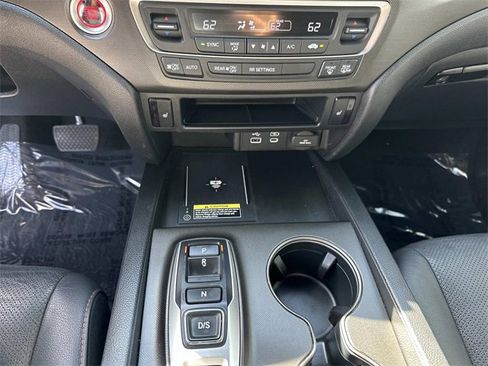 Certified 2024 Honda Passport TrailSport image 28