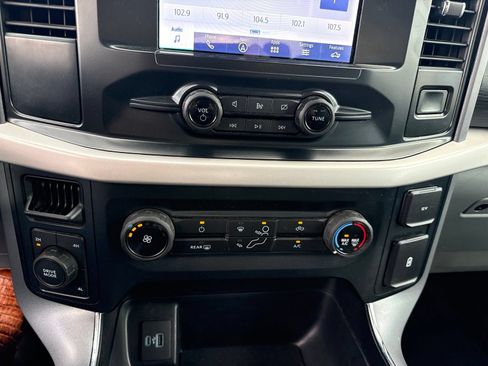 Used 2023 Ford F150 XLT AWD/4WD image 25