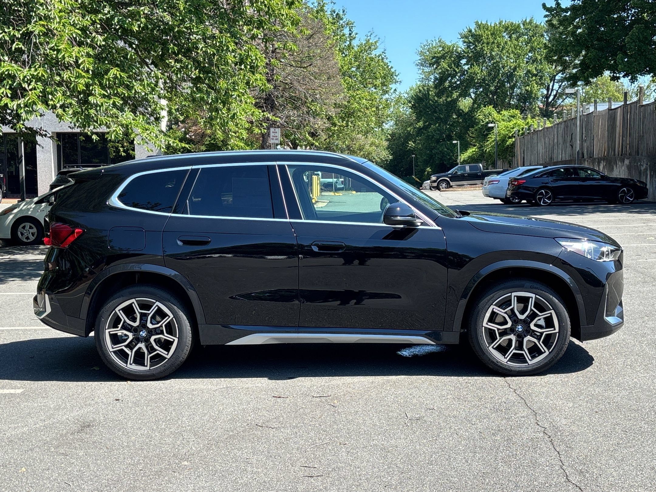 Used 2026 BMW X1 xDrive28i w/ Convenience Package AWD/4WD image 8