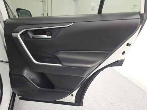 Certified 2023 Toyota RAV4 XLE image 33