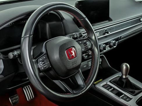 Used 2023 Honda Civic Type R image 16