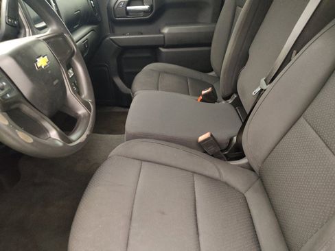 Used 2021 Chevrolet Silverado 1500 Custom RWD image 17