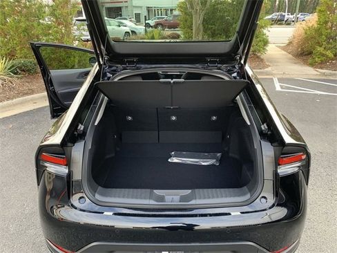 New 2026 Toyota Prius LE image 32