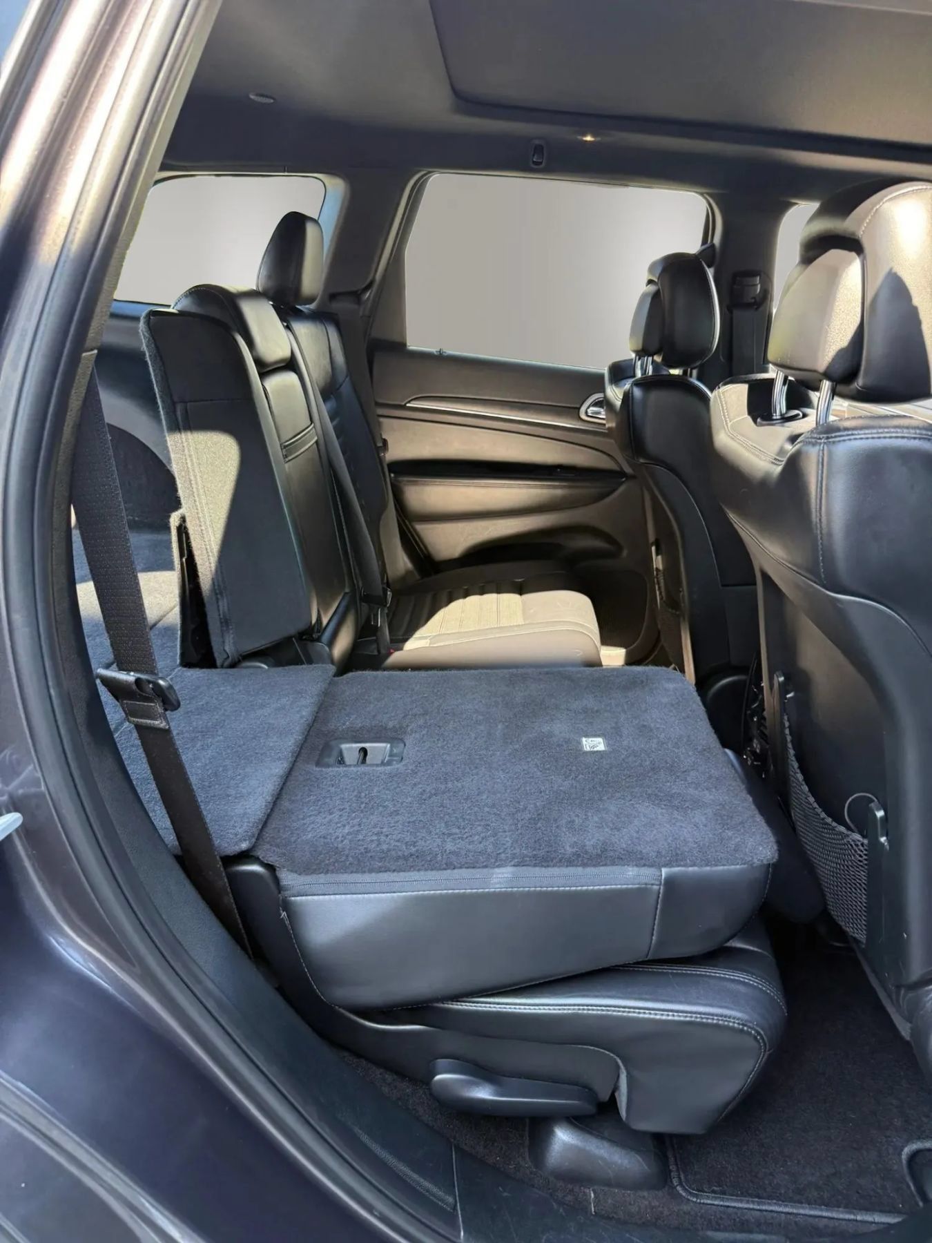 Used 2018 Jeep Grand Cherokee Limited AWD/4WD image 40