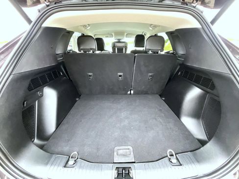 Certified 2023 Ford Escape Platinum AWD/4WD image 23