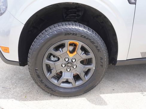 Used 2024 Ford Maverick Tremor w/ Tremor Off-Road Package AWD/4WD image 28