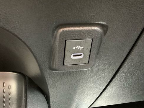 Used 2025 Toyota Corolla SE FWD image 22