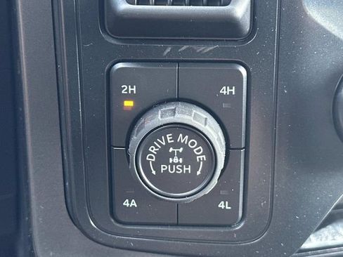 New 2025 Ford F150 Lariat w/ Equipment Group 501A Mid image 30