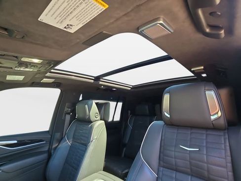 Used 2023 Cadillac Escalade ESV V w/ LPO, Floor Liner Package AWD/4WD image 25